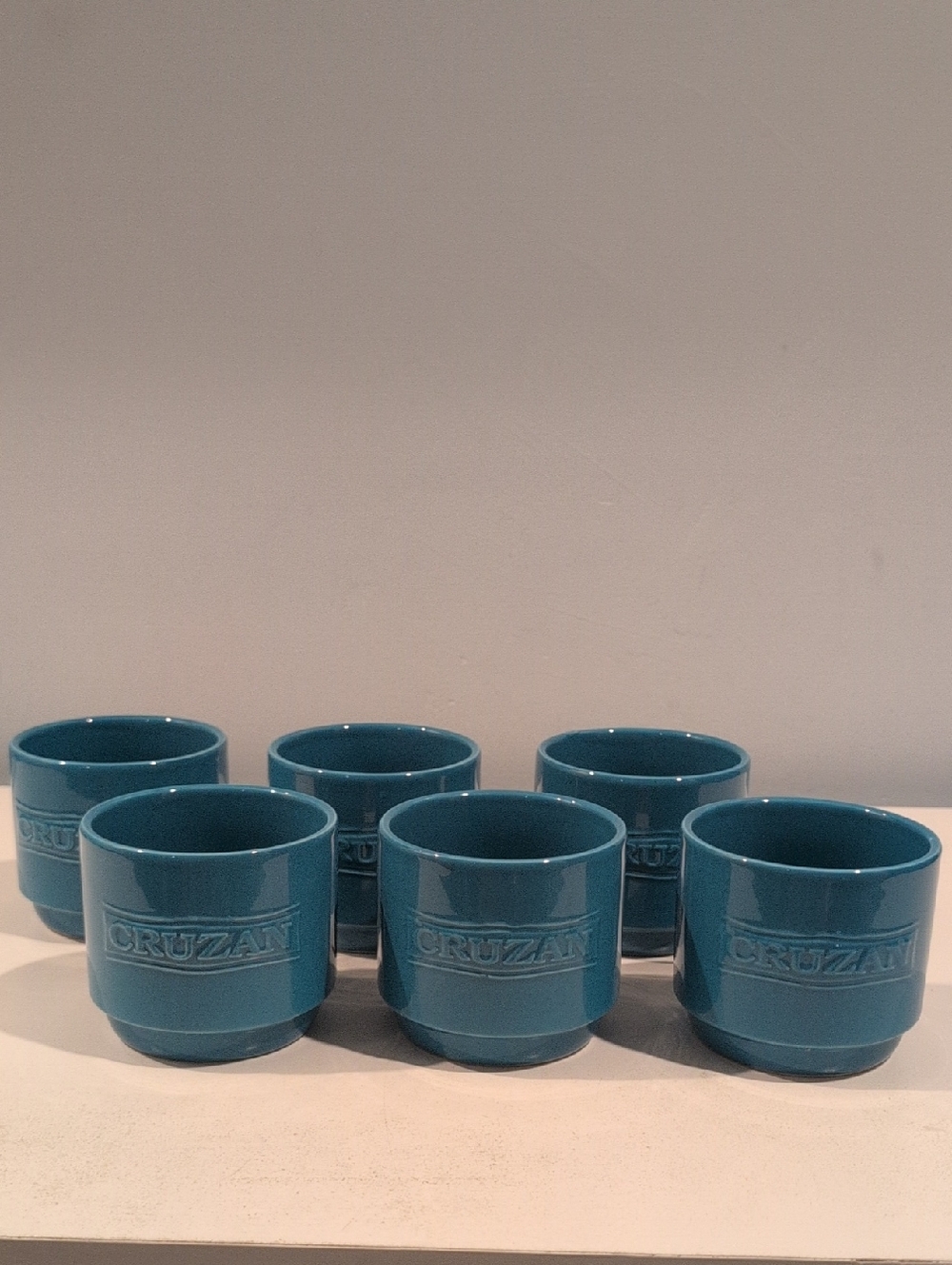 Set Of Six Ceramic Cruzan Rum Stackable Turquoise Tiki 10 Ounce Mugs - Picture 4 of 16